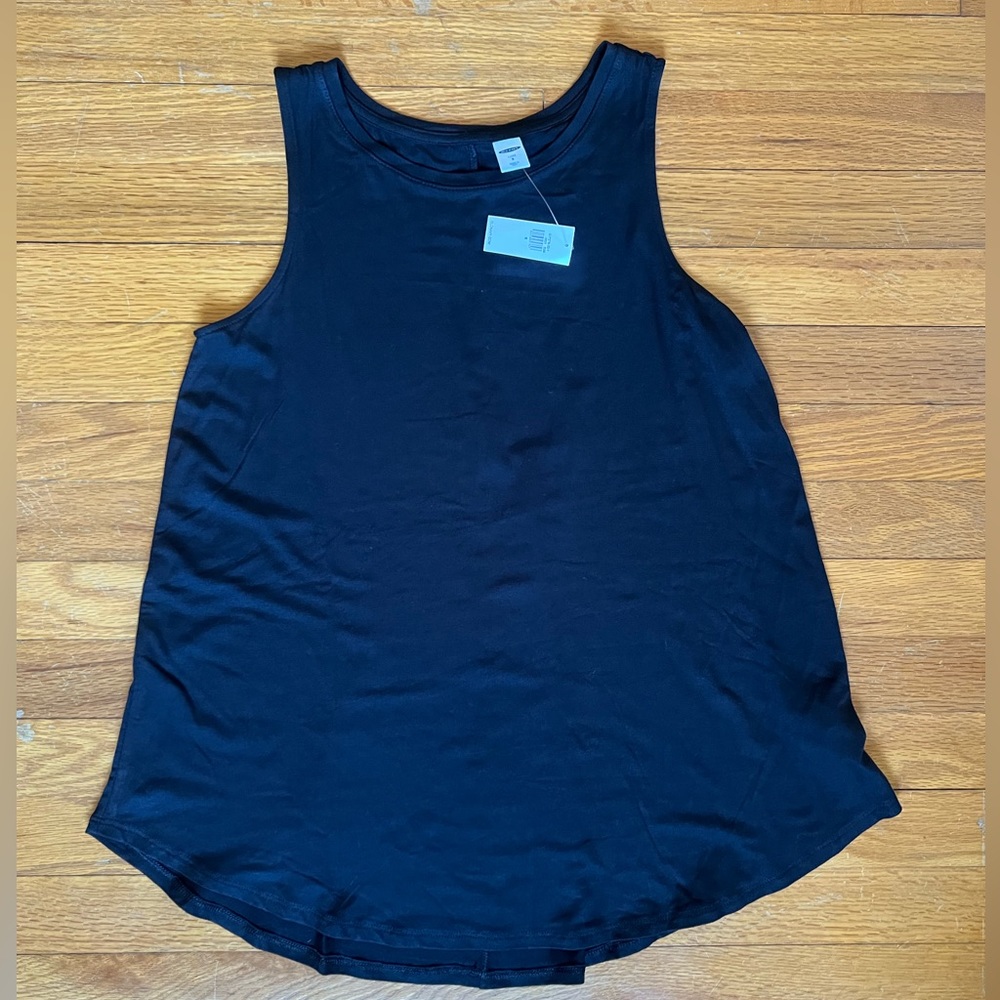 Old Navy - Luxe 5 Tank Bundle - Size S